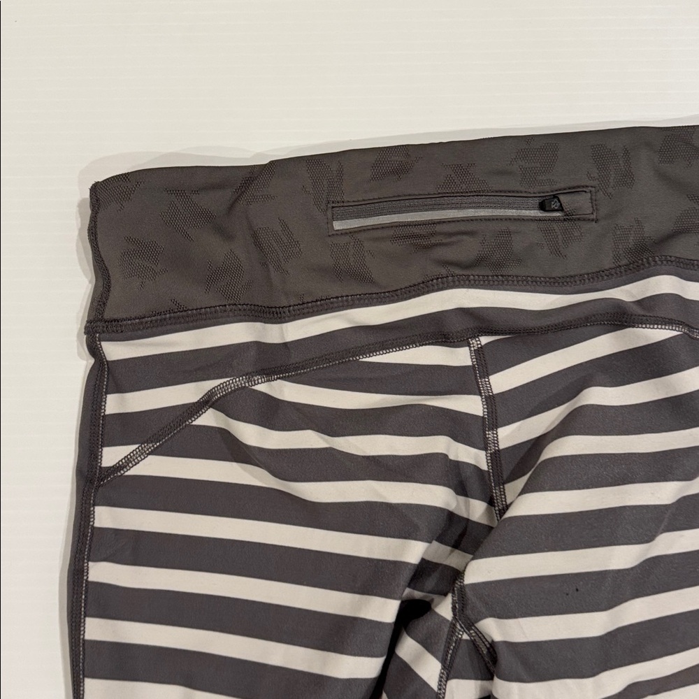 Rabbit Capri Striped Tights Womens Size Small - Picture 7 of 7